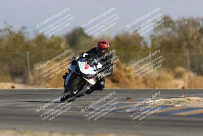 media/Jan-14-2024-SoCal Trackdays (Sun) [[2e55ec21a6]]/Turn 2 (1025am)/